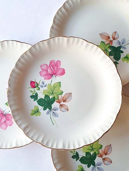 picture of pink rose print dinner plate with gold rim from Digoin Sarreguemines, 'Baccarat' series french vintage earthenware 