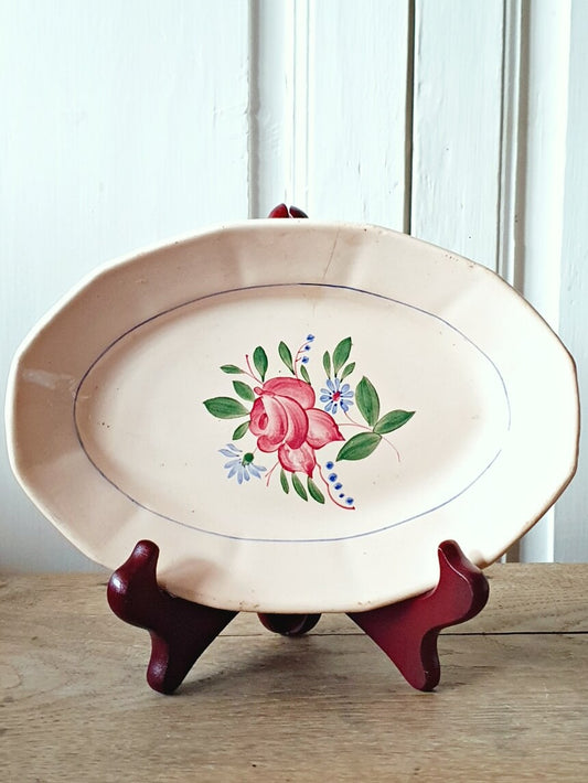 picture of a pink oval shaped pickle plate from digoin sarreguemines, french vintage pottery